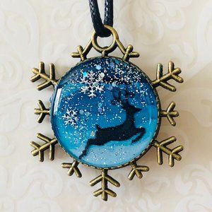 ❗️$10 for 2 ❗️Deer style resin pendant necklace